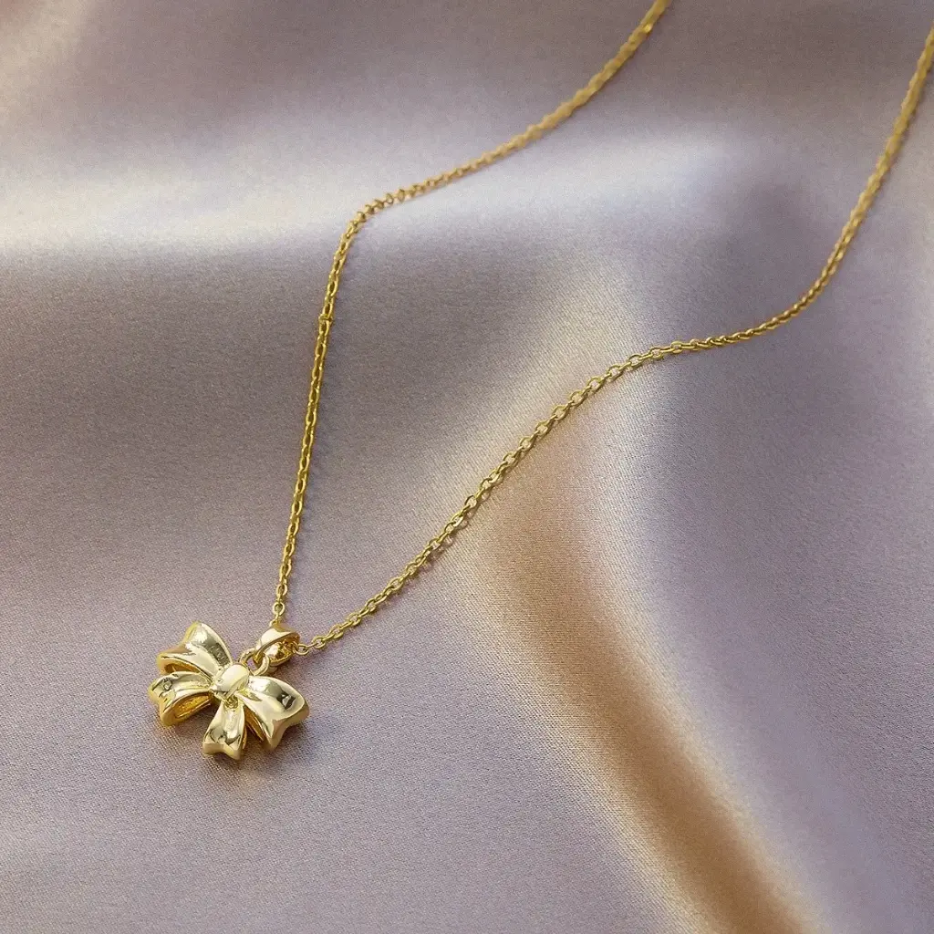 Collar Moño