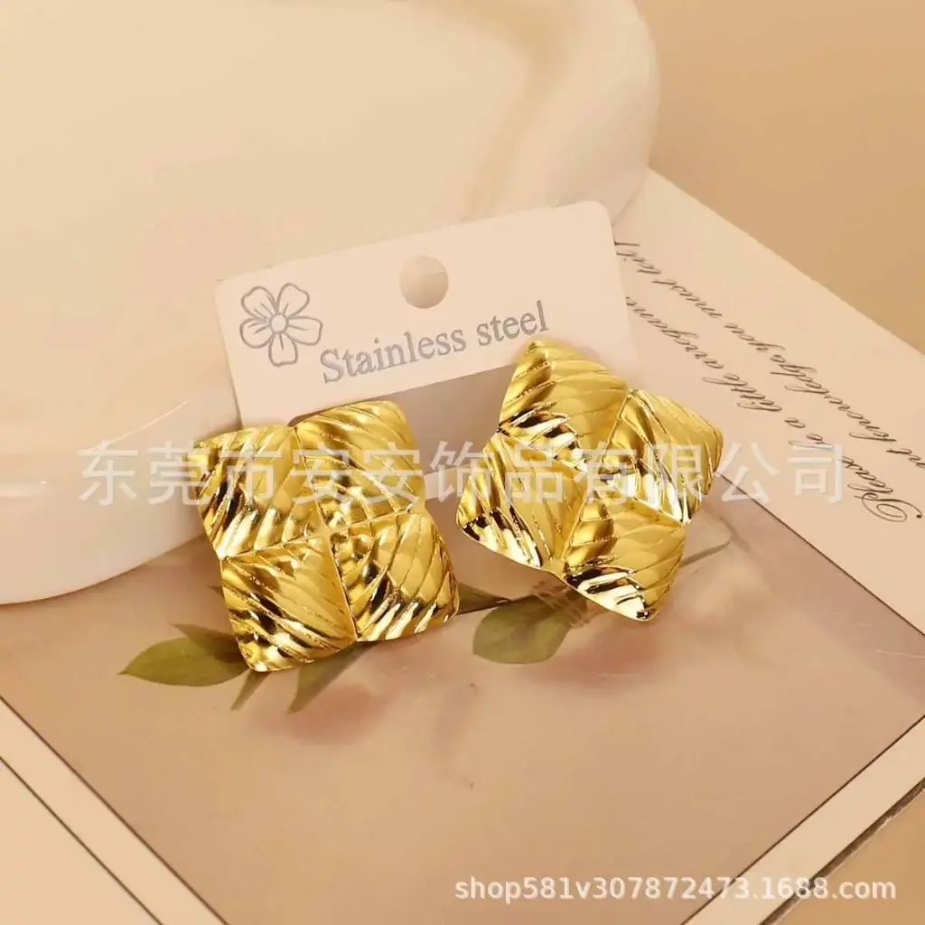 Arete Cuadrado