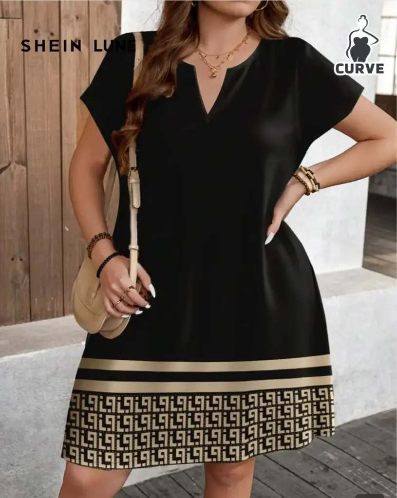 Vestido negro con grabado dorado 