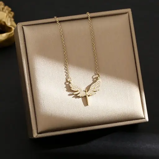 [C2511032] Collar Alas Brillante